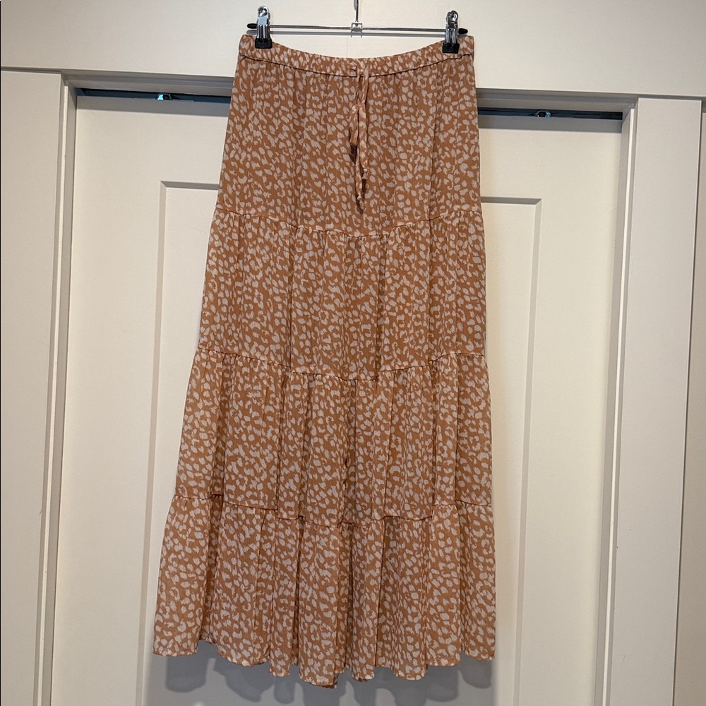 Aerie pattern midi Maxi Skirt size medium